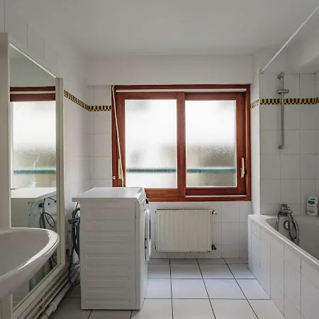 Moderne 2 Au Centre De Biarritz, A 320 M De La - Fr-1-3-577 Apartmán *